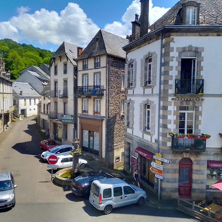 Les Arvernes Rochefort-Montagne Exterior foto